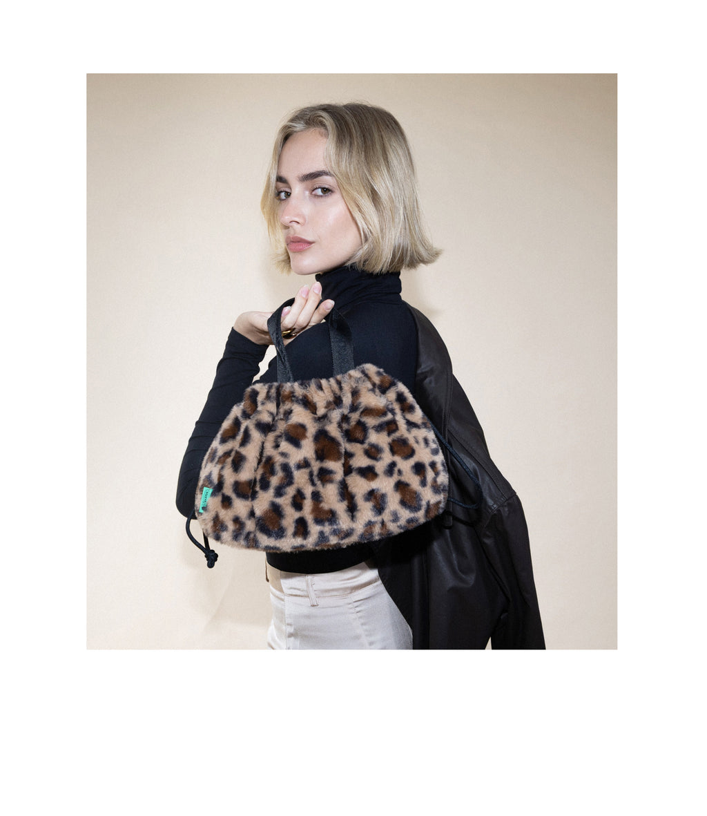 Fur Drawstring Tote - 28878776926256