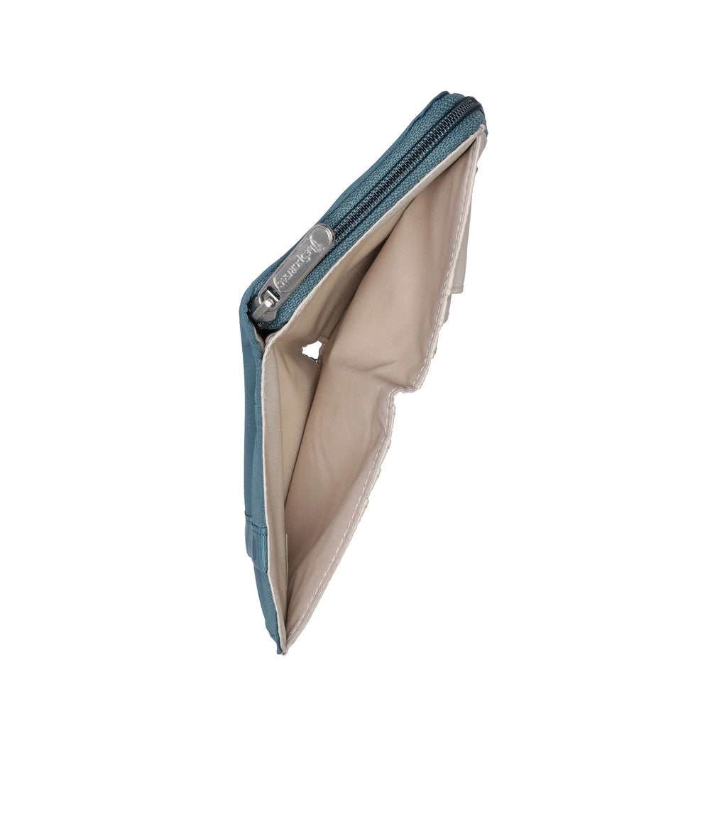 Claire Wallet - 29136279601200