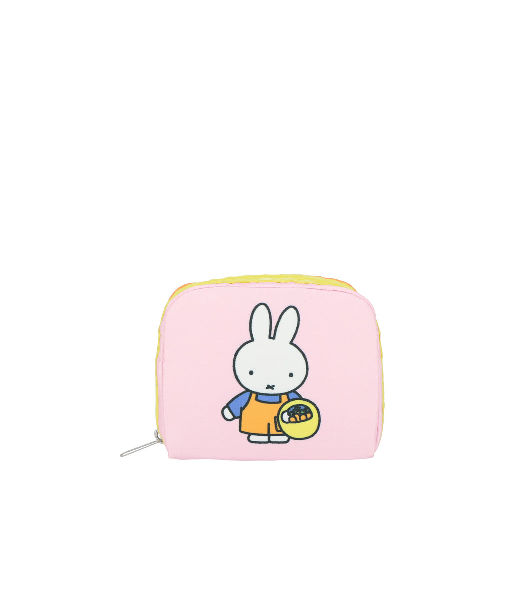 Square Cosmetic - 28871416709168