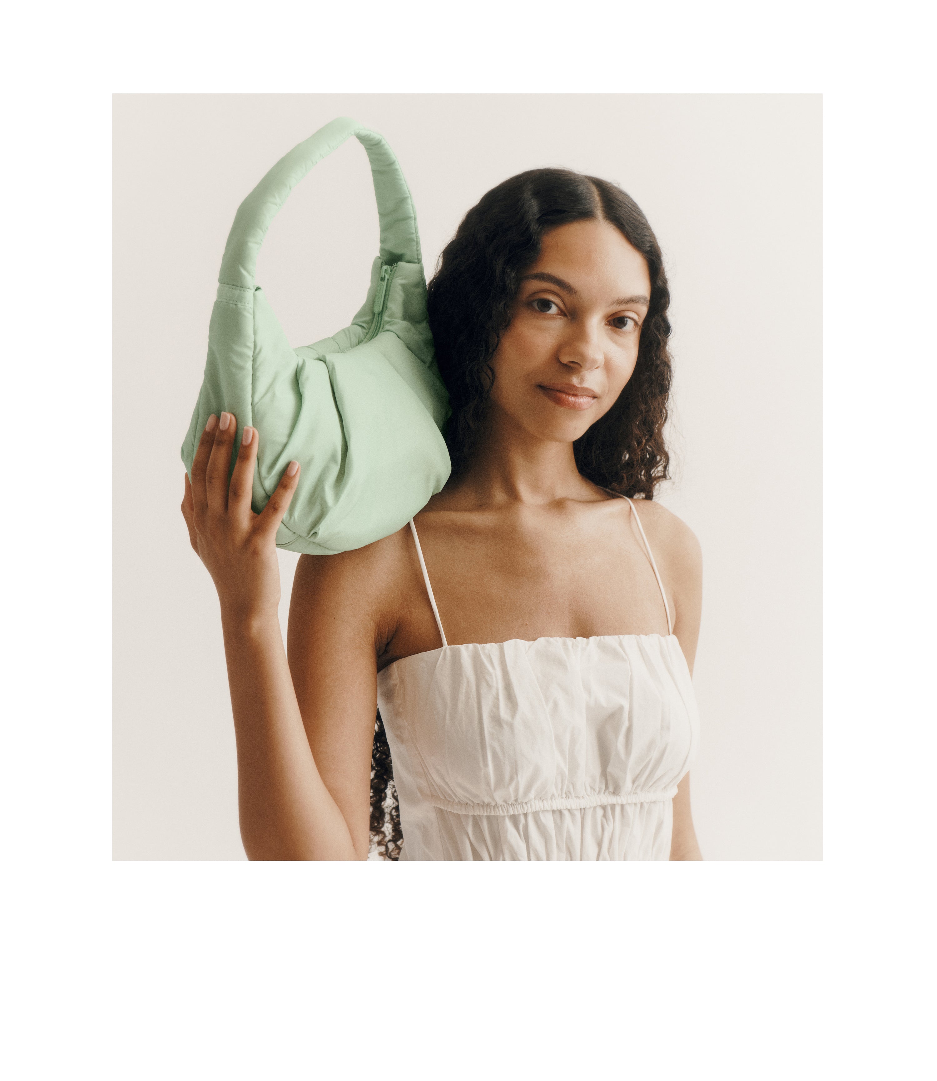 Stylish and Lightweight Handbags by LeSportsac – tagged 