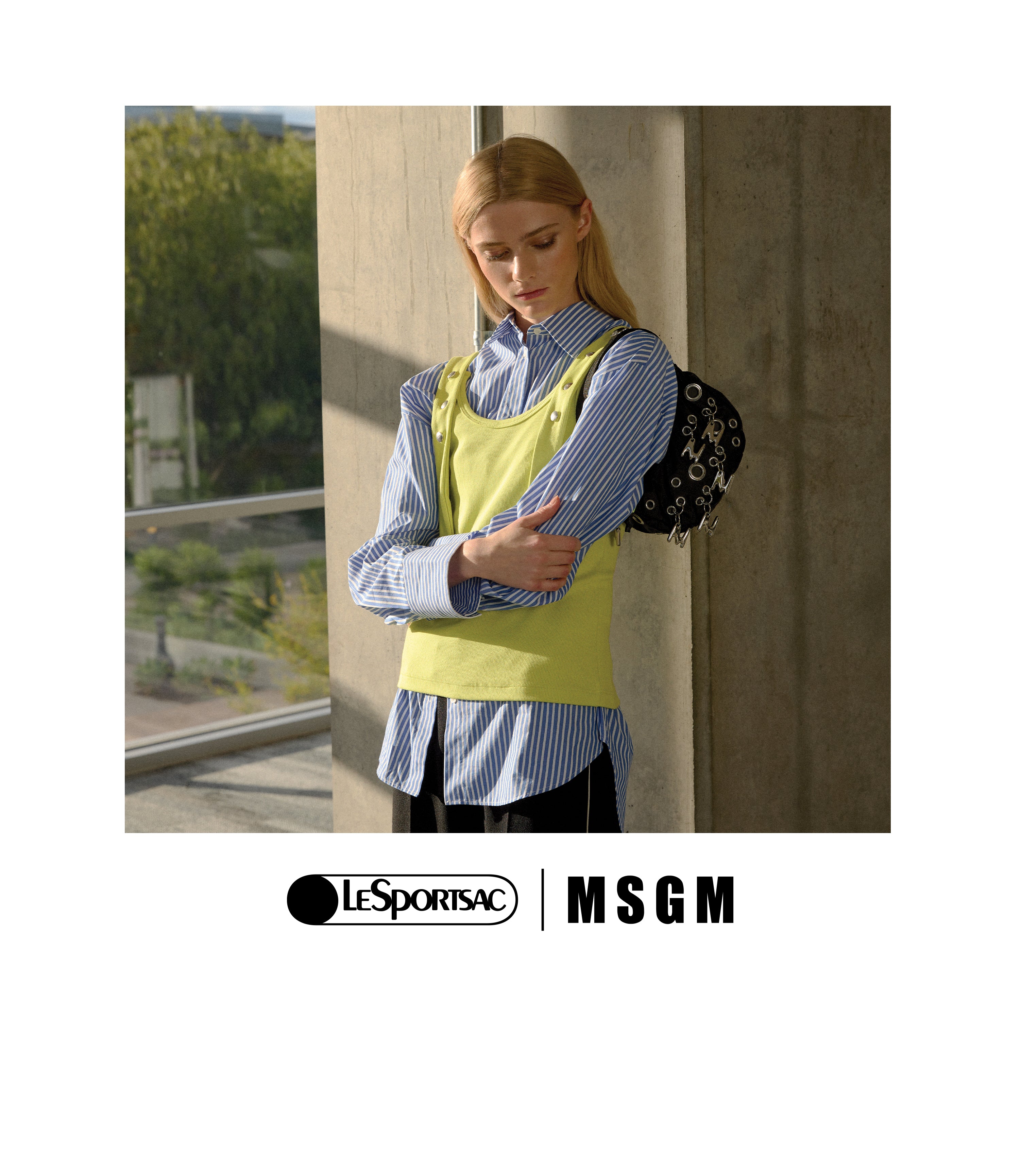 MSGM Grommet Crescent - Logo Grommet Black – LeSportsac