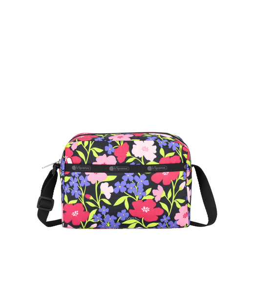 LeSportsac. バンビ柄　ボストンバッグ 約縦37x横50xマチ23 レスポートサック LeSportsac ボストンバッグ LARGE WEEKENDER 7185