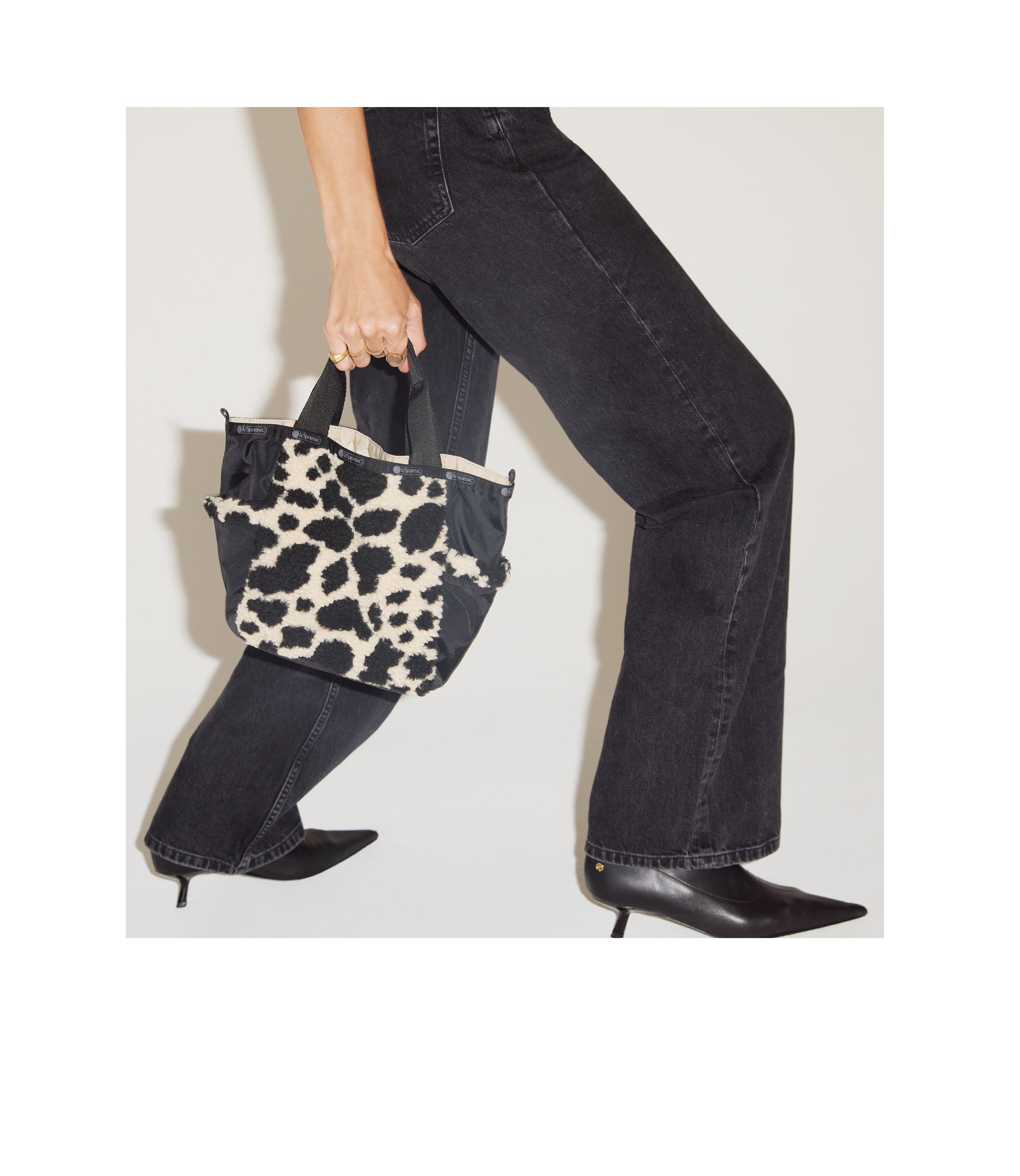 Sherpa Small Open Tote - Cow Sherpa – LeSportsac