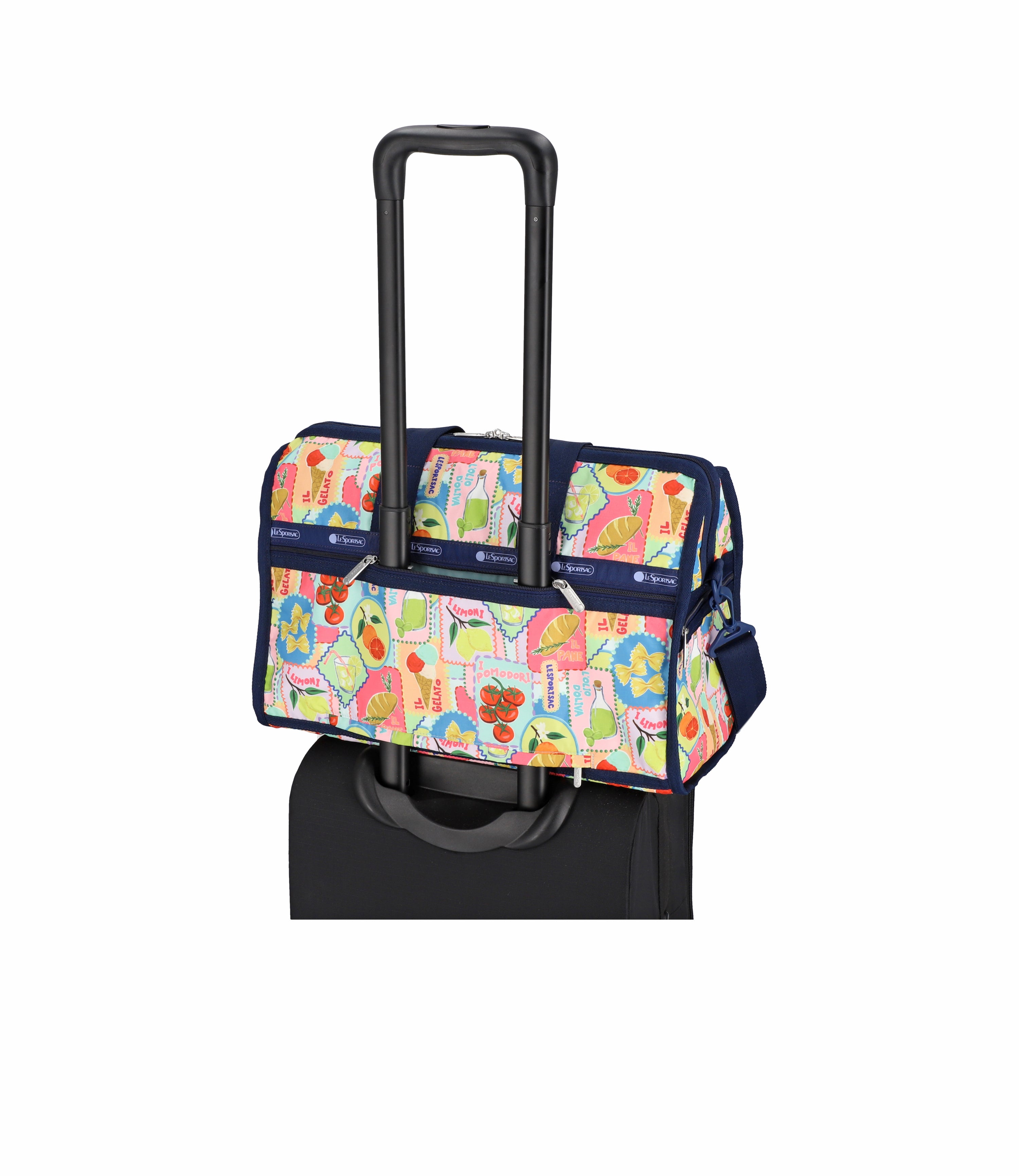 Deluxe Medium Weekender - La Dolce Vita print – LeSportsac