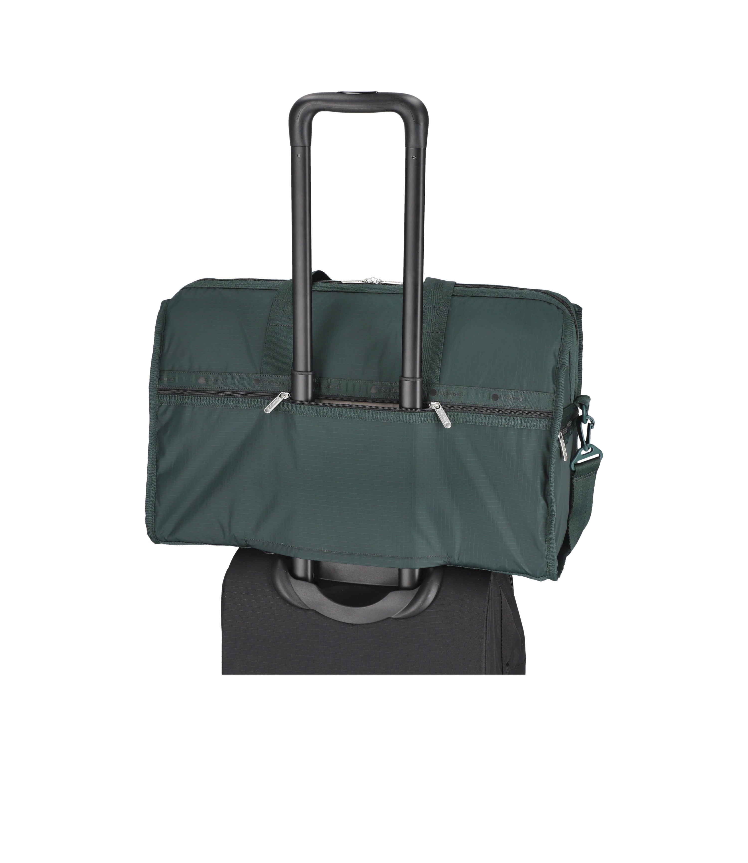 ★LeSportsac★ Sage Green Deluxe Large Weekender 4319R180 Deluxe Large Weekender - Brilliant Botanical print – LeSportsac