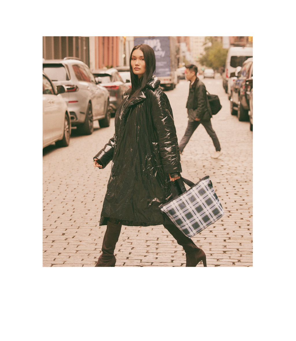 Deluxe Easy Carry Tote - 24884746158128