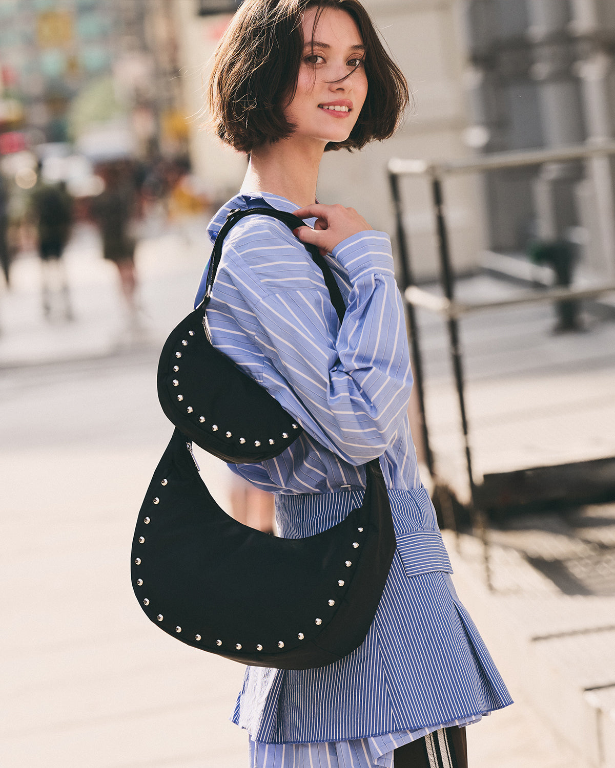 LIGHTEN YOUR WORLD – LeSportsac