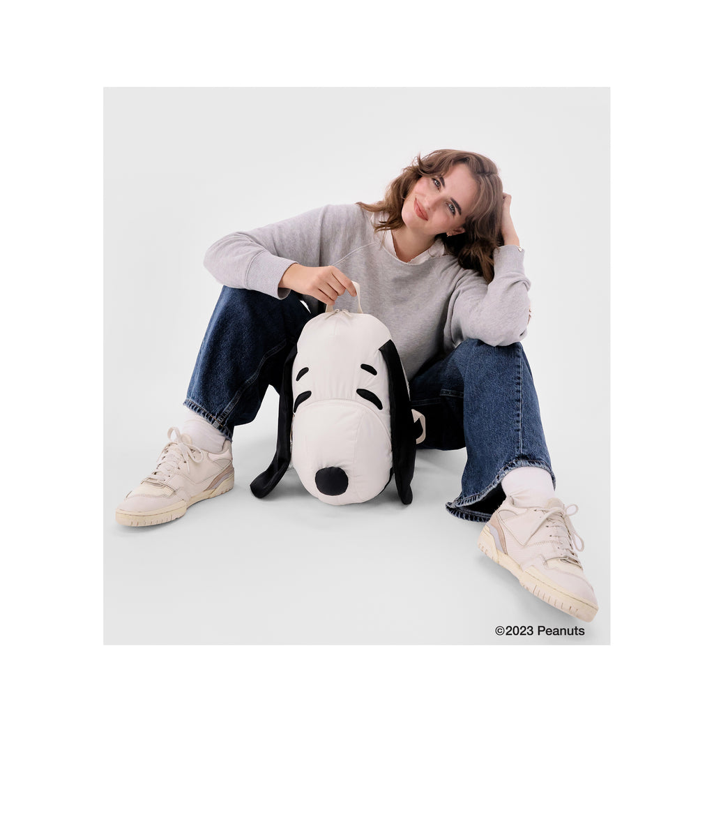 Snoopy Backpack - 24819959496752