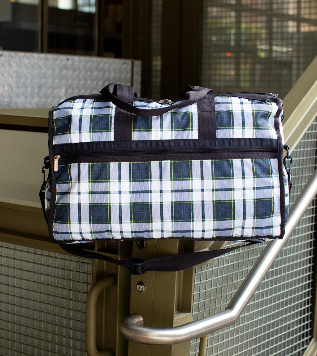 Today: Delxue Large Weekender in Deep Blue Tartan 🡪