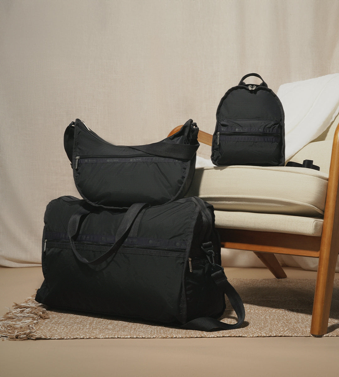 LIGHTEN YOUR WORLD – LeSportsac