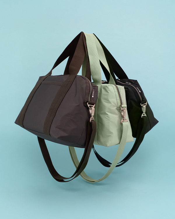LIGHTEN YOUR WORLD – LeSportsac