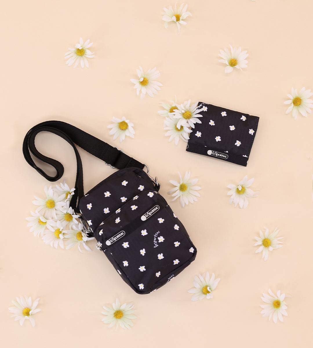 LIGHTEN YOUR WORLD – LeSportsac