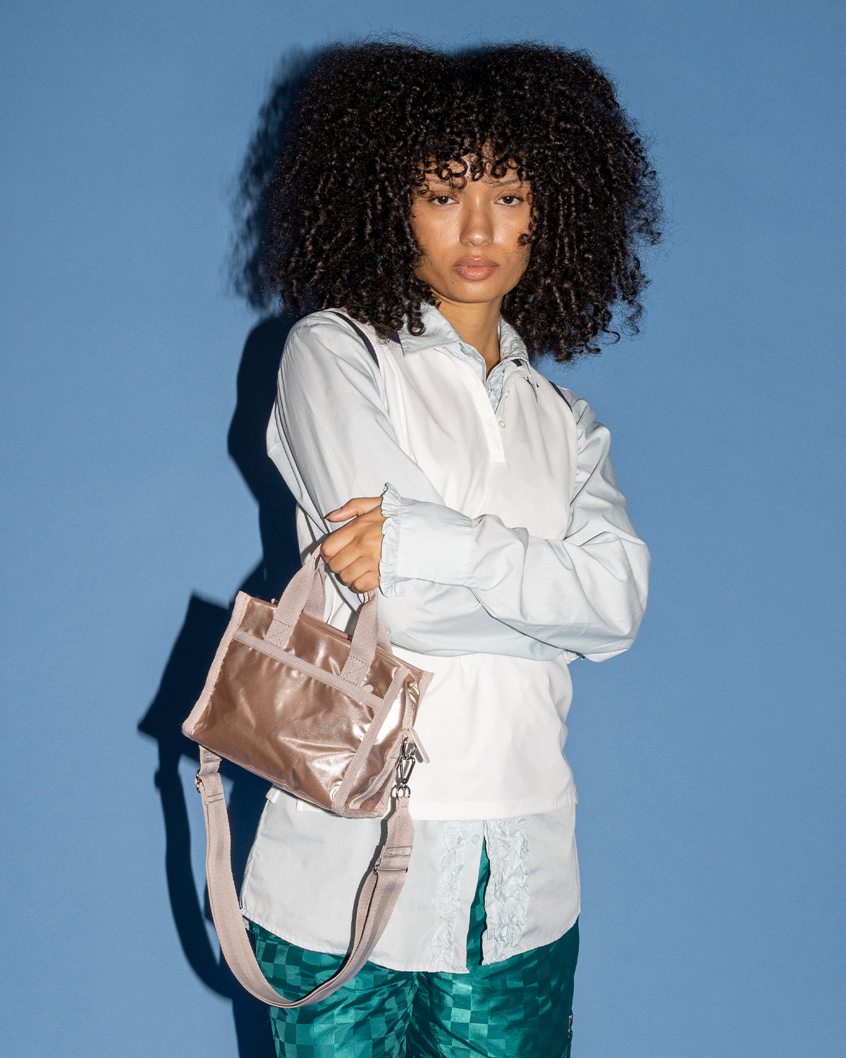 LIGHTEN YOUR WORLD – LeSportsac