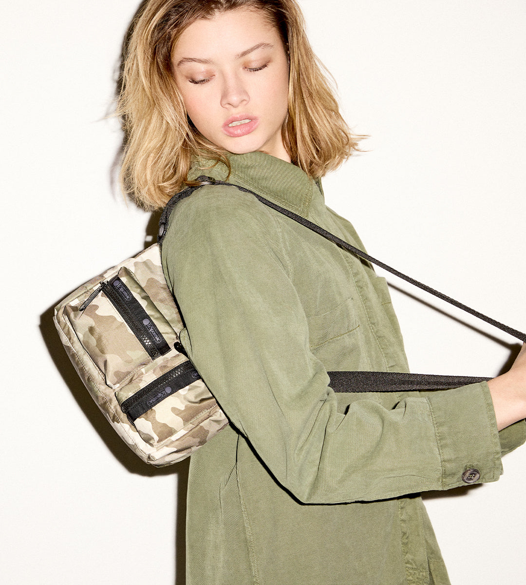 LIGHTEN YOUR WORLD – LeSportsac