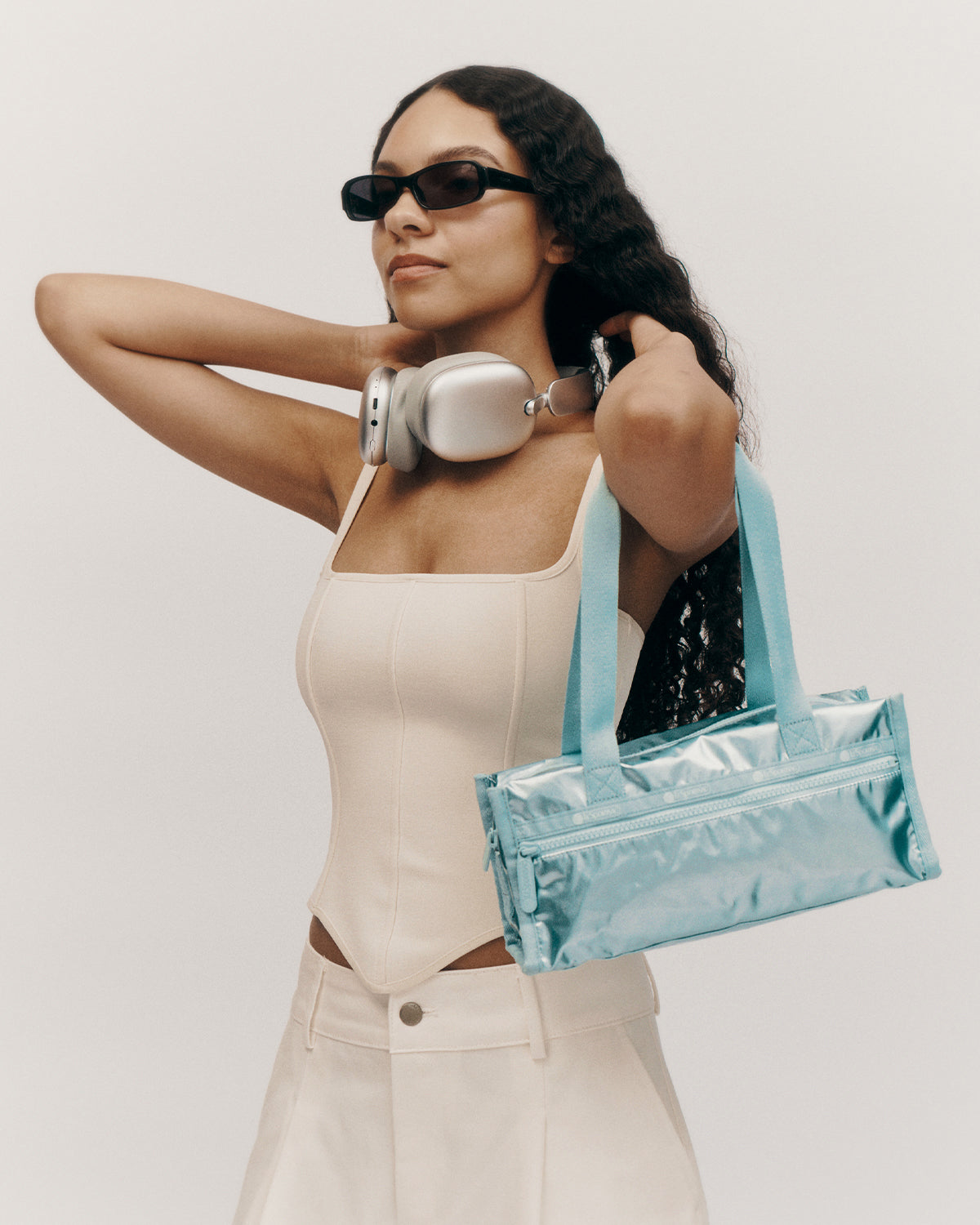 LIGHTEN YOUR WORLD – LeSportsac