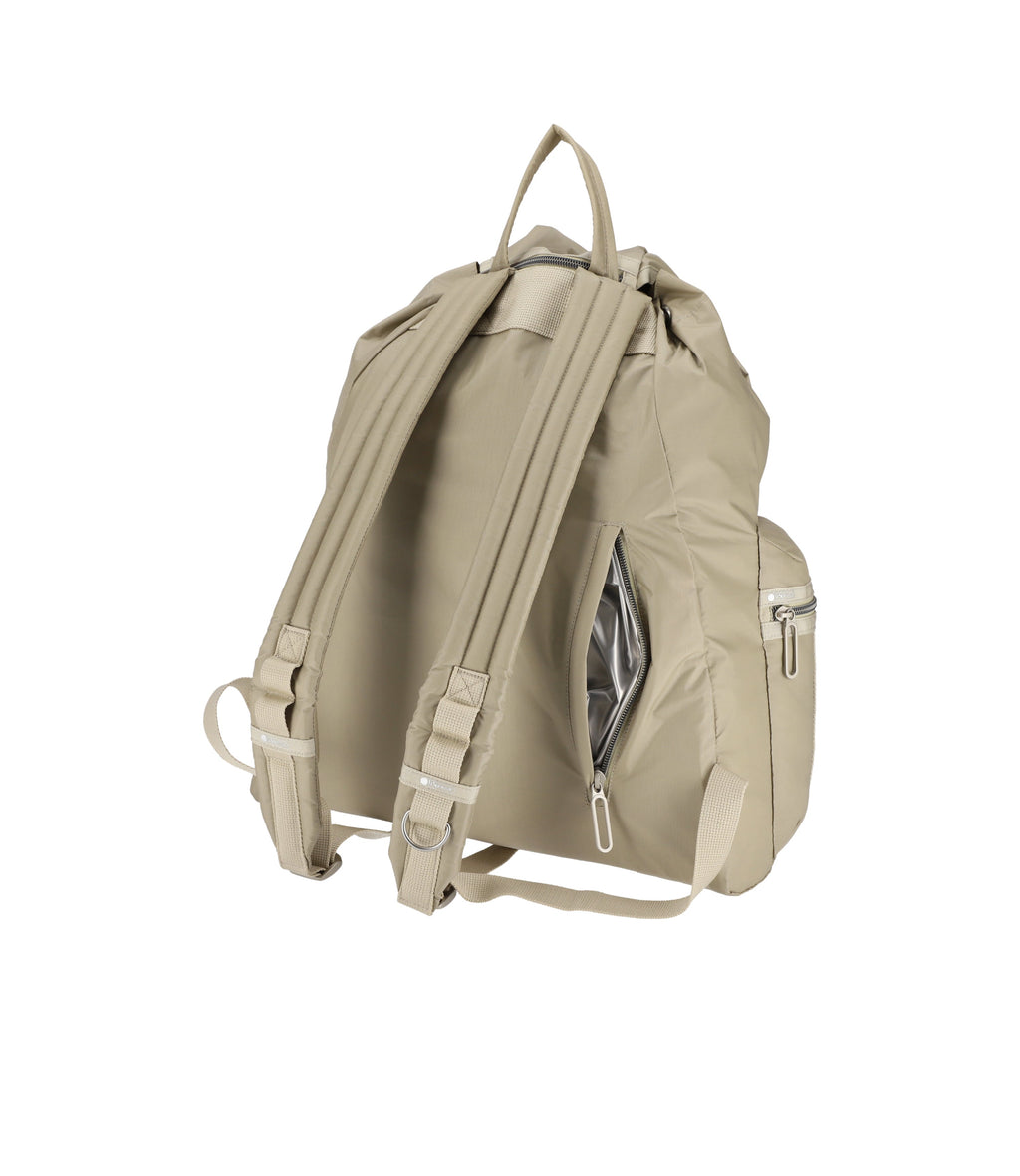 Essential Large Voyager Backpack - 25311532286000